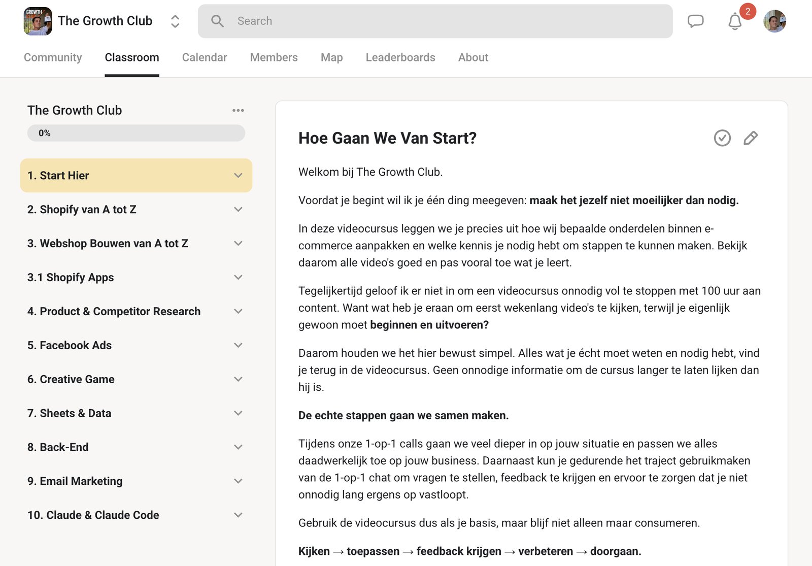 De online leeromgeving van The Growth Club met modules zoals Shopify van A tot Z, Product & Competitor Research en Facebook Ads